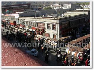 Beijing Chengdu Lhasa Shanghai 12 Day Tour